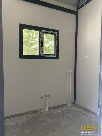 17-DİLOVASI TEPECİK’TE LOJİSTİK VE E-TİCARETE UYGUN YENİ YAPI DEPO